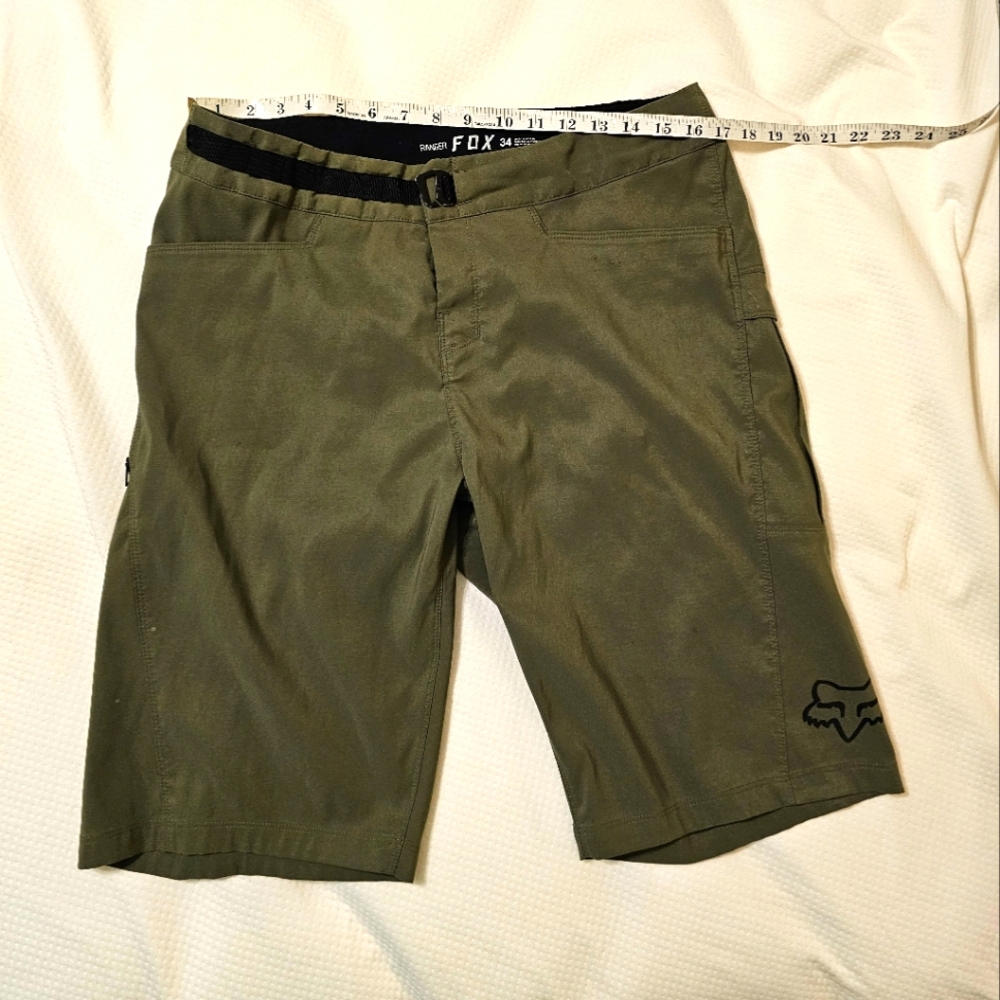 FOX Ranger size 34 MTB shorts
